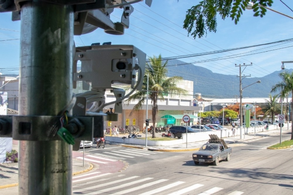lombada-eletronica-na-rodovia-rio-santos-trecho-sao-sebastiao